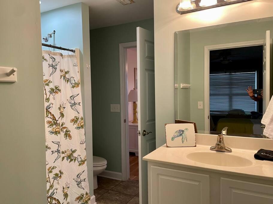 3 Bedroom Condo, Ocean Views & Short Walk To Beach! Oak Island Zewnętrze zdjęcie